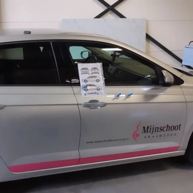 Voertuigreclame @kraamzorg_mijnschoot
#voertuigreclame #autobestickering #autobelettering