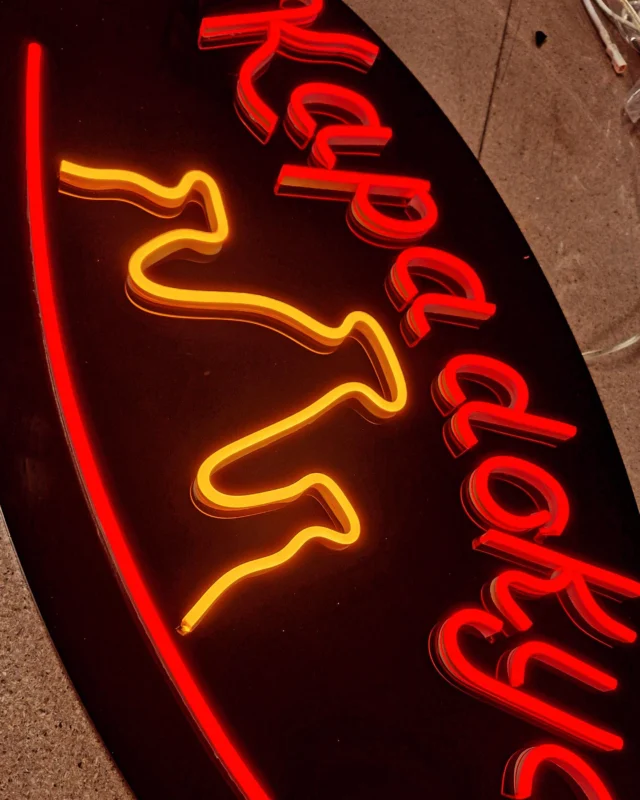 Productie van doosletters en neon led in volle gang! 
#doosletters #gevelreclame #gevelbord #neon #neonled #binnenreclame #buitenreclame #productie #montage #design #Ontwerp