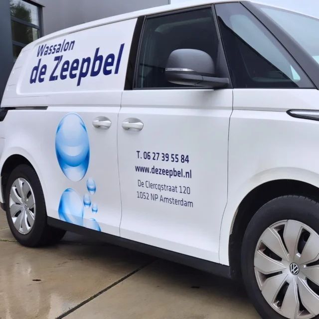 Op maat gemaakte bestickering voor @wassalondezeepbel @ismailpamuk92 Bedankt voor het vertrouwen!
#voertuigreclame #autobestickering #autobelettering #reclamebureau #design #Ontwerp