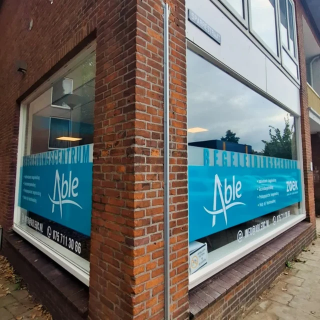 We hebben opnieuw de ramen van @ablebc voorzien van een mooie bestickering. Zoals altijd was het een plezier om samen te werken. Bedankt voor het vertrouwen en tot de volgende keer!
#raambelettering #raambestickering #buitenreclame #binnenreclame #gevelreclame #gevelbord #ontwerp #design #Reclame #reclamebureau #bedrijfsreclame